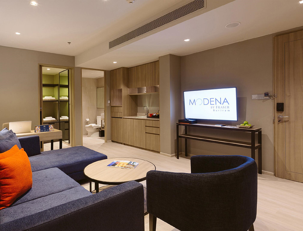 Phòng trong khách sạn đều đầy đủ tiện nghi, phù hợp với mọi kiểu khách, từ cổ động viên bóng đá đến người du lịch hay doanh nhân. Ảnh: Agoda.