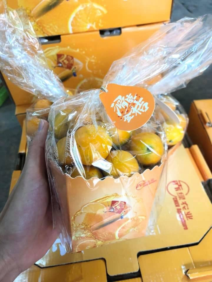 Mỗi hộp quất đóng gói 0,5kg như thế này giá bán từ 85.000 - 90.000 đồng. Ảnh: FB Nguyễn Thủy.