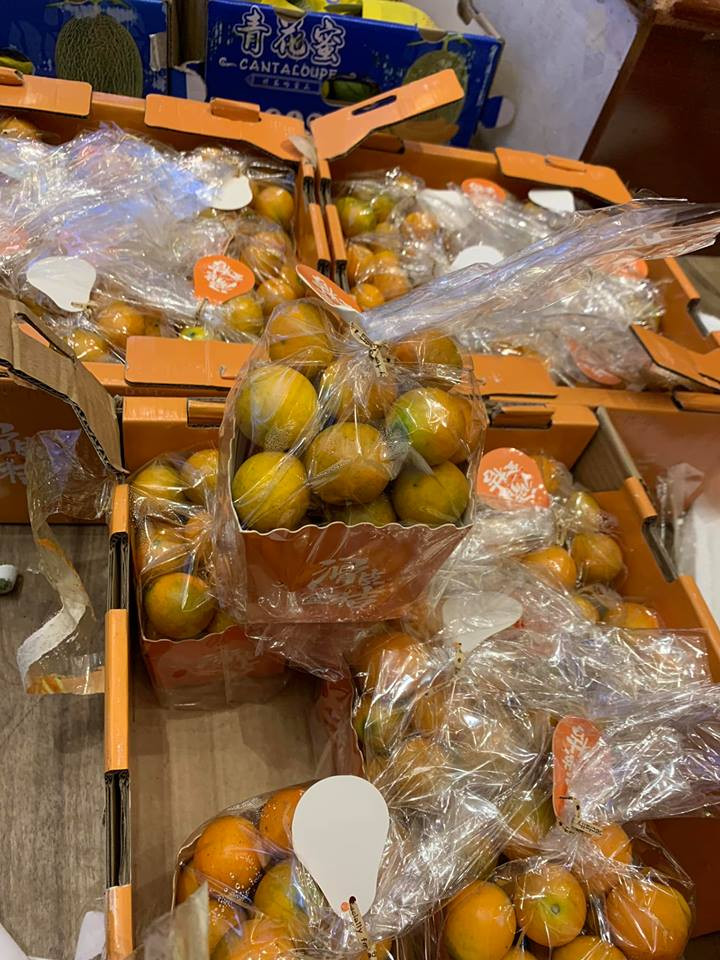 Quất mật Đài Loan cũng có thể ăn cả vỏ mà không có vị đắng. Ảnh: FB Hà Thu.