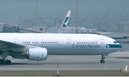 Cathay Pacific ban nham ve Viet Nam di My hang thuong gia voi gia re