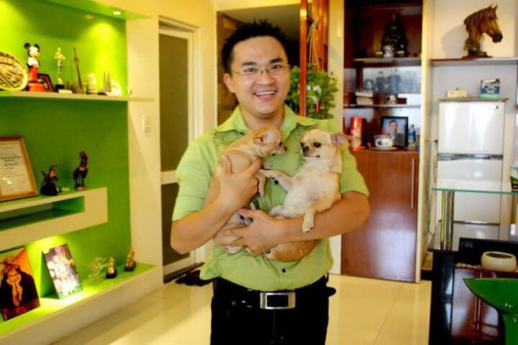 Tại đây, nam MC còn dành một góc riêng lưu giữ những kỉ vật đặc biệt.