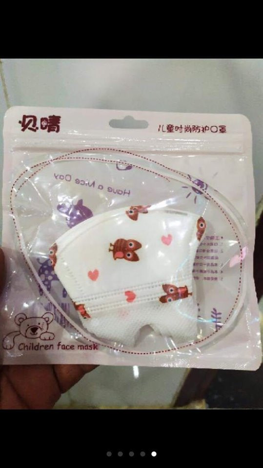 Theo người bán, phần lớn loại khẩu trang này có nguồn gốc từ Trung Quốc nhưng là hàng nội địa nên yên tâm về chất lượng. Ảnh: Facebook.