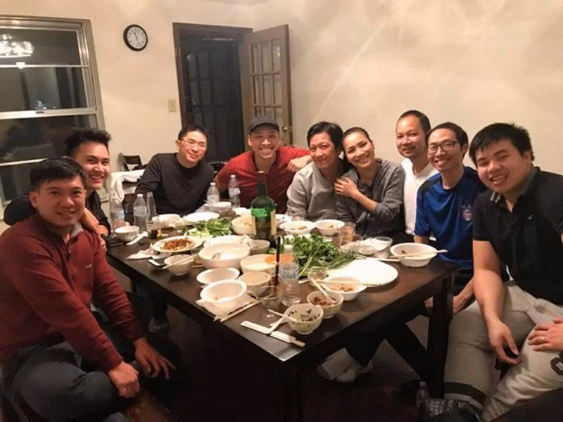 Trường Giang, Nhã Phương,... hay Đàm Vĩnh Hưng đều từng lưu trú tại đây khi đến Mỹ.