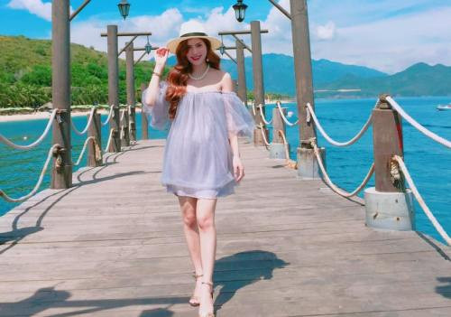 Sau khi kết hôn với diễn viên Việt Anh, Hương Trần chuyển ra kinh doanh tự do để có nhiều thời gian chăm sóc cho gia đình. Ảnh: Giadinhnet.