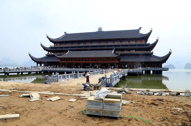 Để chuẩn bị cho đại lễ phật đản 2019, chùa Tam Chúc huy động khoảng hơn 2.000 người làm việc. Ảnh: Tiền phong.