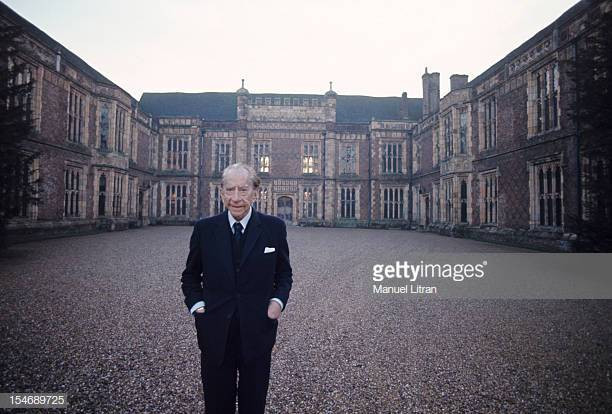 Khi đó, kẻ bắt cóc đòi 17 triệu USD tiền chuộc và ông mặc cả xuống còn 3 triệu USD. Ảnh: Getty Image.