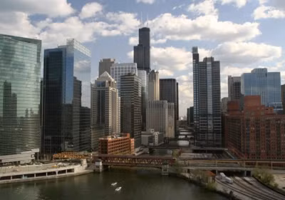 Boston (Massachusetts, Mỹ) đứng vị trí thứ 4 với 4.228 USD/tháng. Thành phố này cũng có chi phí sinh hoạt đắt đỏ và mật độ dân số cao. Ảnh: News.