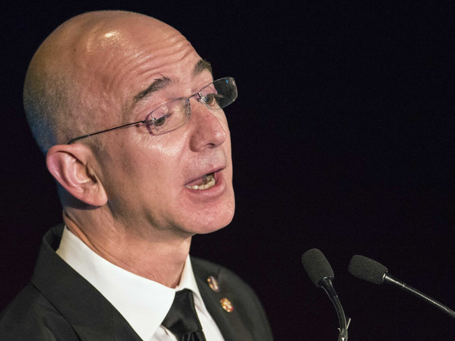 Bên cạnh đó, Jeff Bezos còn đầu tư với tư cách cá nhân vào nhiều công ty và lập một số startup riêng, thông qua quỹ Bezos Expeditions. Ảnh: BI.