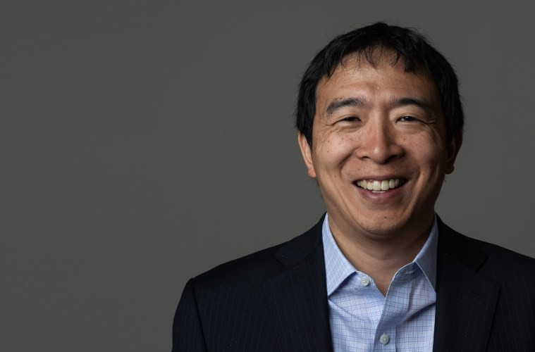 Sau này, Yang là người sáng lập của Venture for America, một tổ chức phi lợi nhuận giúp các doanh nhân tạo ra việc làm. Ảnh: Conscious Company.