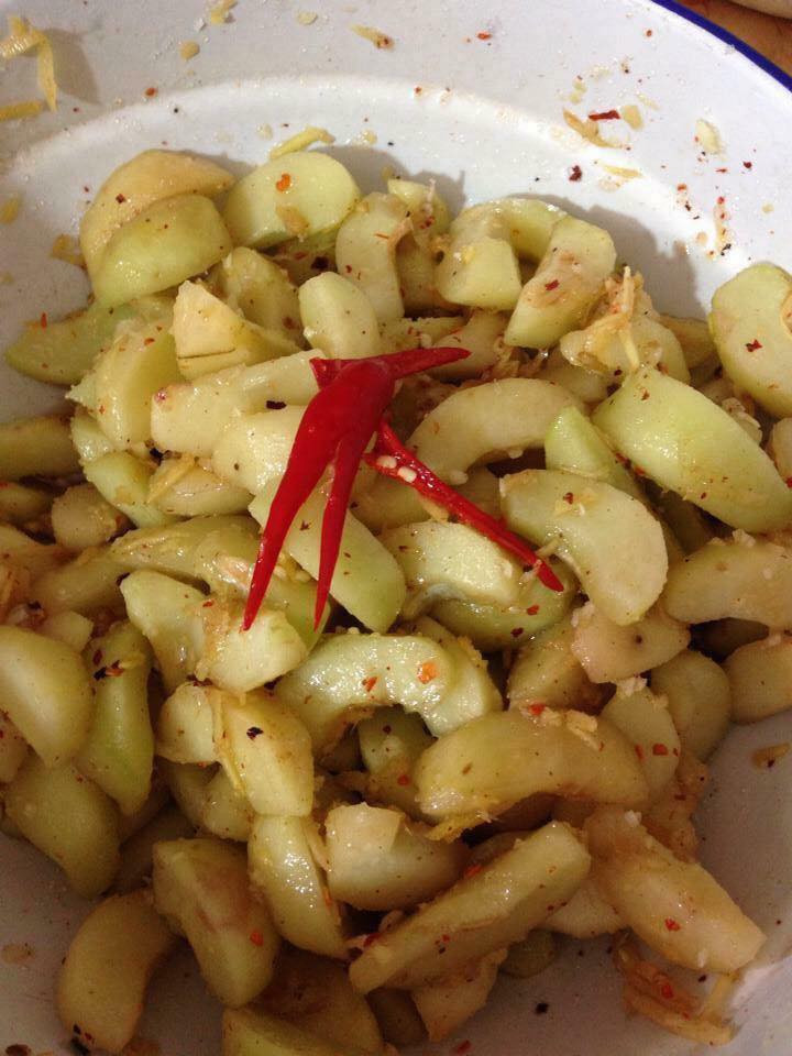 Theo chị Thanh, đây chỉ là công việc kiếm thêm và thường chị làm tranh thủ lúc tối rảnh rỗi. Ảnh: Facebook.