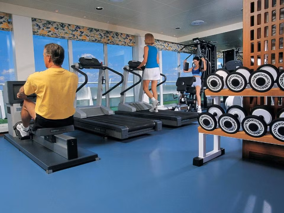 Phòng tập gym phục vụ du khách.