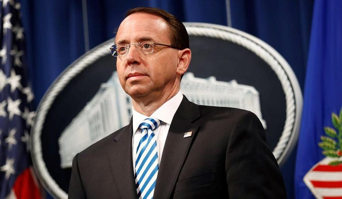 Thu truong Bo Tu phap My Rod Roenstein tu chuc