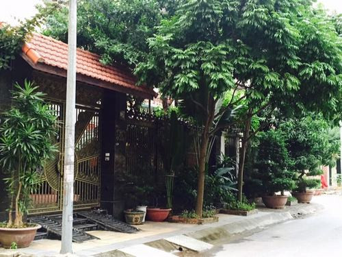 Thiết nghĩ UBND TP Hà Nội, Sở Xây dựng Hà Nội cần khẩn trương vào cuộc xử lý nghiêm các sai phạm này để giữ gìn kỷ cương phép nước.