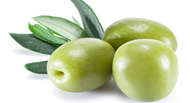 Nhiều chuyên gia cho rằng, cũng do chứa hàm lượng muối cao nên quả olive là thực phẩm tối kị với người cao huyết áp.