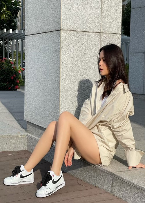 Ngày càng trẻ trung, gợi cảm, có sự nghiệp ổn định, Phạm Quỳnh Anh được nhiều người theo đuổi.