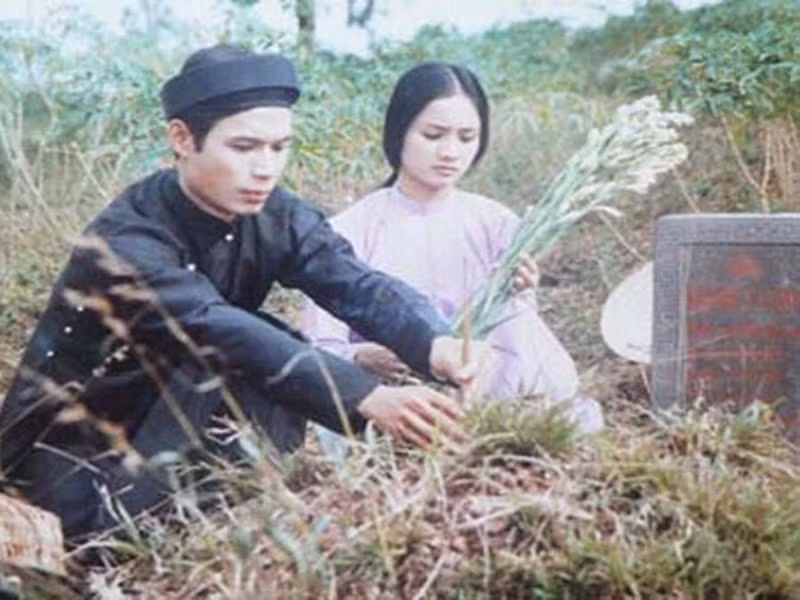 Trong cuộc phỏng vấn với Thời Đại Plus, nam nghệ sĩ cho biết: “May mắn tôi có một lợi thế, quê gốc ở TP. Vinh, Nghệ An, cách quê Bác gần 20km nên khi ngữ điệu, e giọng của Bác khá chuẩn”. Ảnh: Thời đại plus