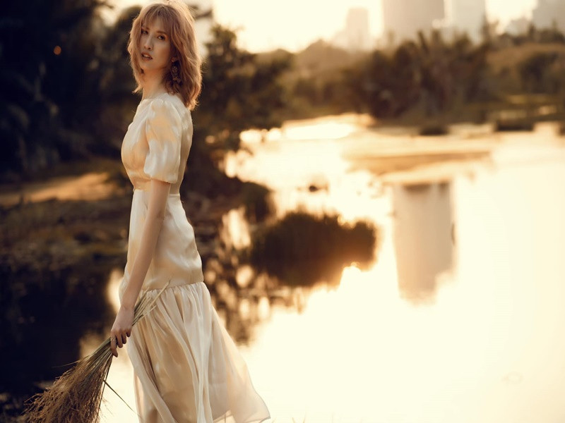 Hồng Xuân hiện tại cao 1m91, tăng 1cm so với hồi thi Vietnam’s Next Top Model. Ảnh: FBNV