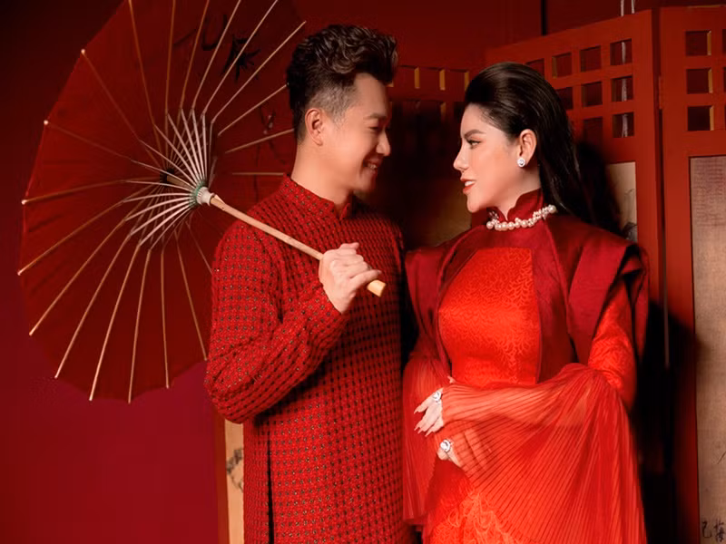 Trên mạng xã hội, Tuyết Trinh không ít lần đăng tải hình ảnh bên Lâm Vũ. Ảnh: Vietnamnet