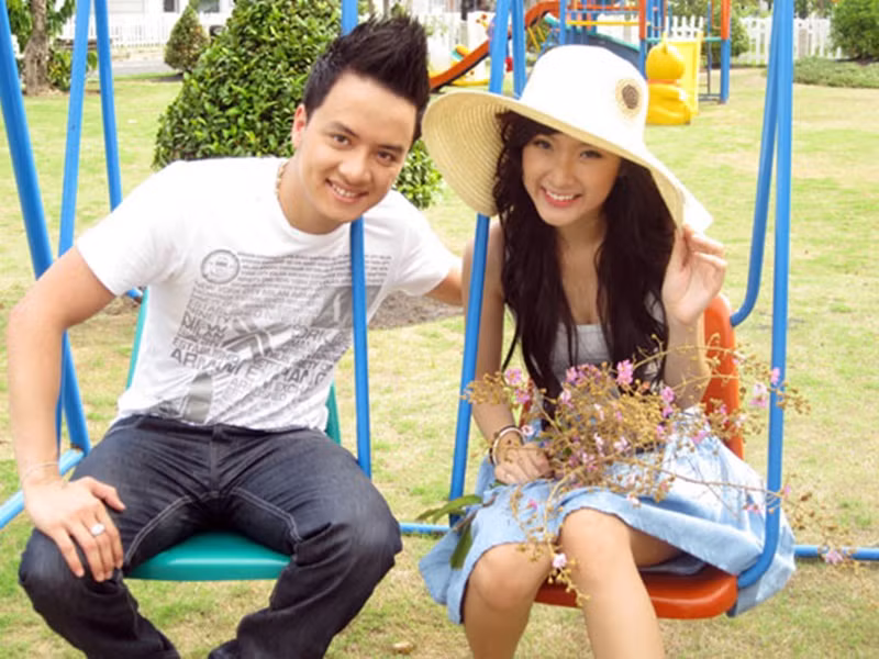 Hình ảnh Angela Phương Trinh - Cao Thái Sơn khi quay MV vào 13 năm trước. Ảnh: Dân Việt