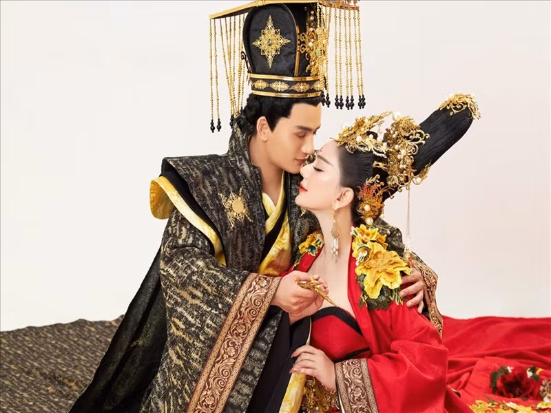 Nguoi thu ba bi don xen vao hon nhan cua Lam Khanh Chi la ai?