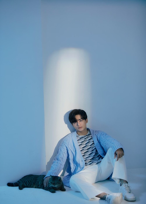 Theo Lâm Khánh Chi, Song Duy luôn bên cô trong khoảng thời gian khó khăn vừa qua. Ảnh: FBNV