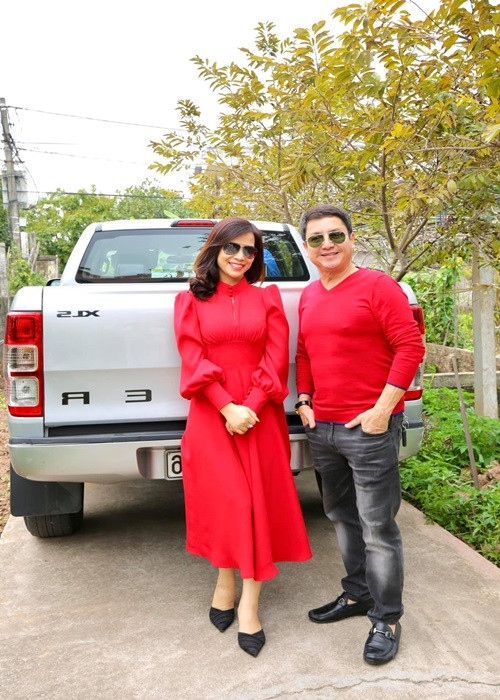 Ý Lan và Chí Trung vẫn chưa tính đến chuyện đám cưới dù tình cảm rất mặn nồng.