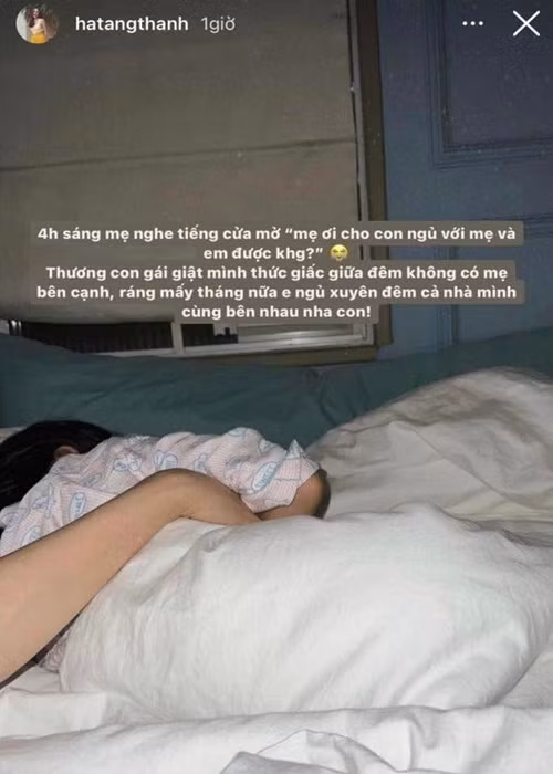 Vì bé Mason còn nhỏ nên nàng ngọc nữ để bé Richard và Chloe ngủ riêng một thời gian trước khi cả gia đình lại ngủ chung một phòng.