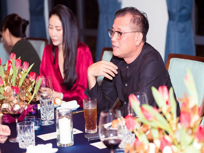 Doanh nhân Huỳnh Trung Nam và Hà Kiều Anh kết hôn năm 2007. Cặp đôi hiện tại có 3 con chung: 2 trai, 1 gái.