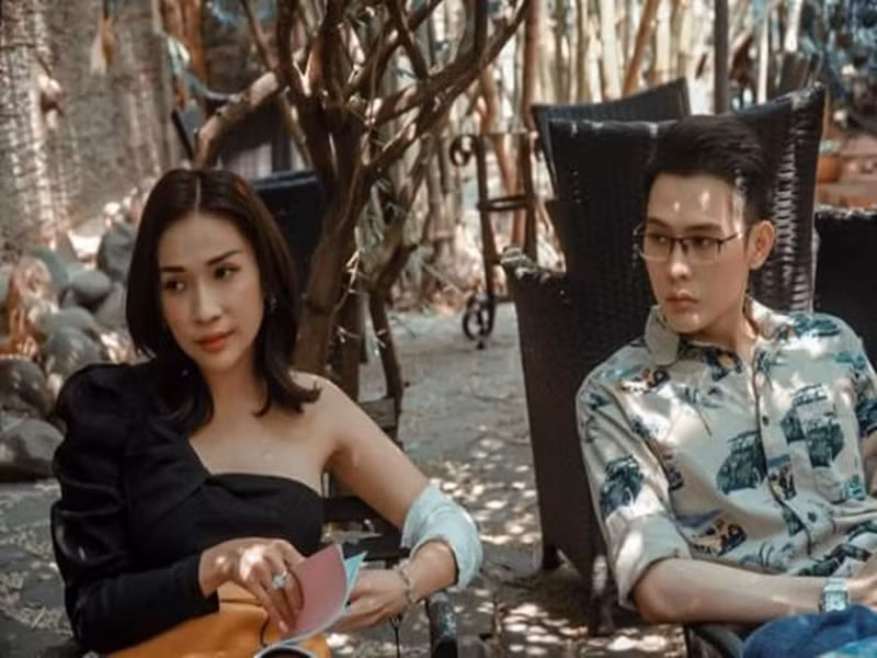 "Thông báo hết ế. Theo lời đã hứa tôi đã đến và tỏ tình với crush của mình! Sau bao lời nài nỉ của tôi thì crush đã cho tôi một cơ hội! Giờ chúng tôi là của nhau rồi”, Võ Đăng Khoa viết. Ảnh: Công lý và xã hội