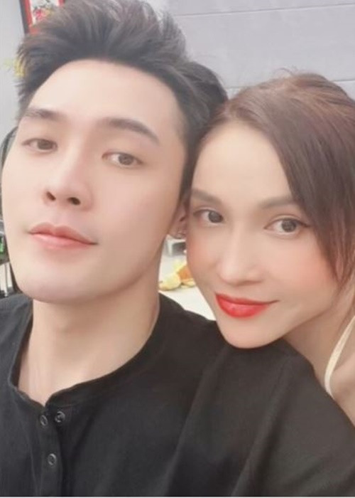 Từ năm 2020, Khả Như - Võ Đăng Khoa vướng tin đồn "phim giả tình thật" khi đóng phim "Chàng khờ si tình". Ảnh: Saostar