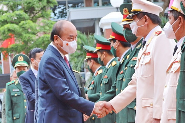 Chu tich nuoc Nguyen Xuan Phuc chuc Tet tai Da Nang