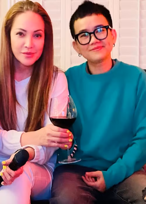 Phương Uyên từng đăng tải dòng trạng thái nói về tình yêu, có tag thẳng tên của ca sĩ Thanh Hà.