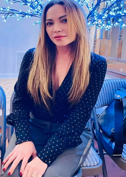 Ít ngày trước, Thanh Hà xác nhận chia tay Roland. Cặp đôi "chị em" một thời này giữ mối quan hệ đồng nghiệp sau khi "đường ai nấy đi".