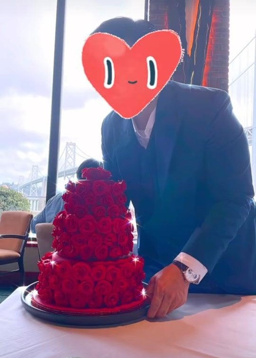 Chồng sắp cưới của Phạm Hương không lộ diện hoàn toàn.