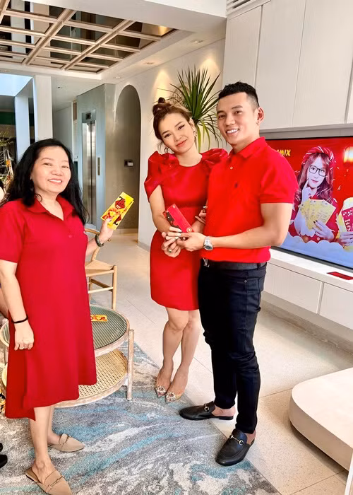 Lý Bình từng chia sẻ về hôn lễ trong mơ với Phương Trinh.