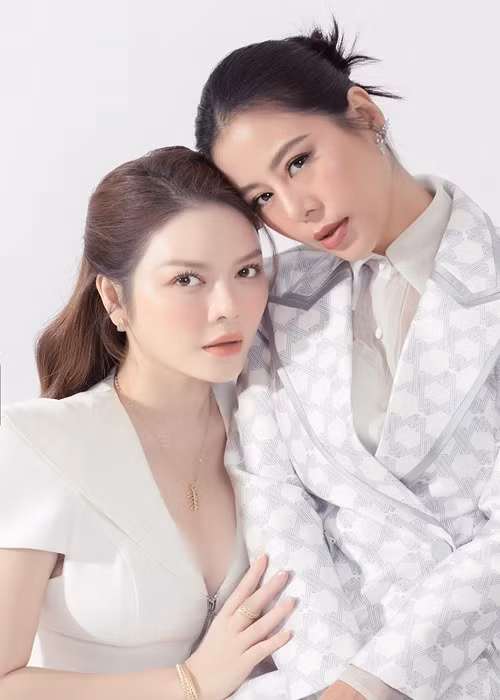 Nam Thư còn tiết lộ cô chưa bao giờ nghĩ đến chuyện kết hôn hay mặc áo cưới.