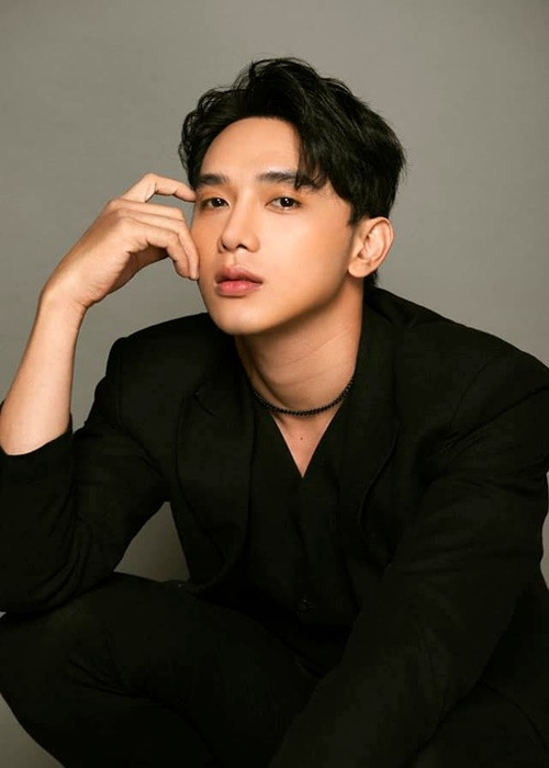 Thuận Nguyễn luôn cố gắng tránh lùm xùm, thị phi. Ảnh: FBNV