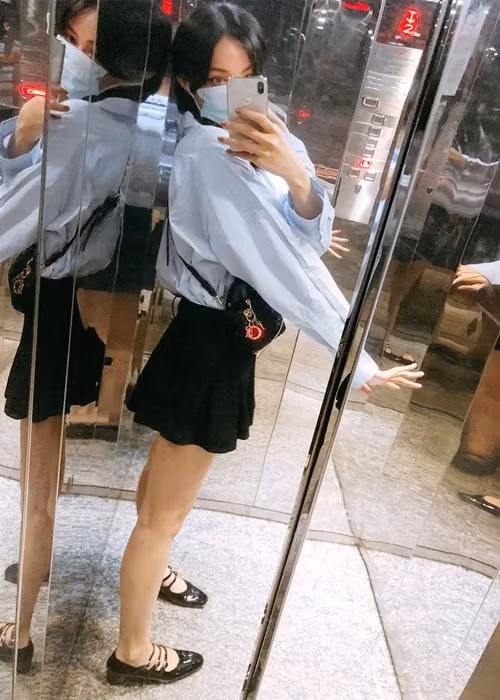 Sau Hoa hậu ảnh, Hạ Vi hoạt động với tư cách người mẫu ảnh. Ngoài ra, cô còn tham gia đóng MV ca nhạc.