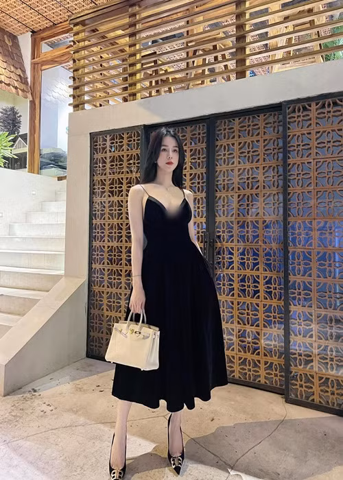 Hậu công khai ly thân Đức Phạm, Diệp Lâm Anh ngày càng trẻ đẹp, minh chứng cho câu "phụ nữ đẹp nhất khi không thuộc về ai".