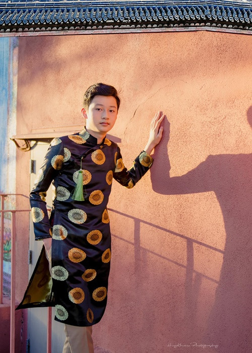 Đầu tháng 2 vừa qua, Jennifer Phạm khoe con trai Bảo Nam cao hơn cả mẹ.