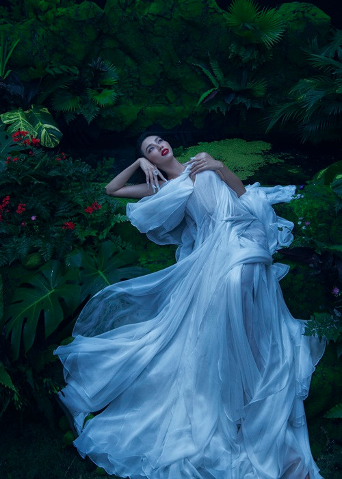 Cô sẽ trở về Việt Nam vào cuối tháng 3.