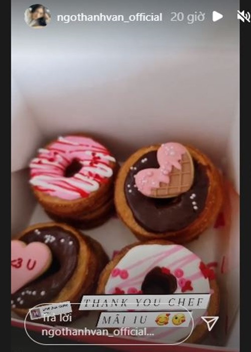 Huy Trần còn tự tay làm bánh tặng Ngô Thanh Vân.
