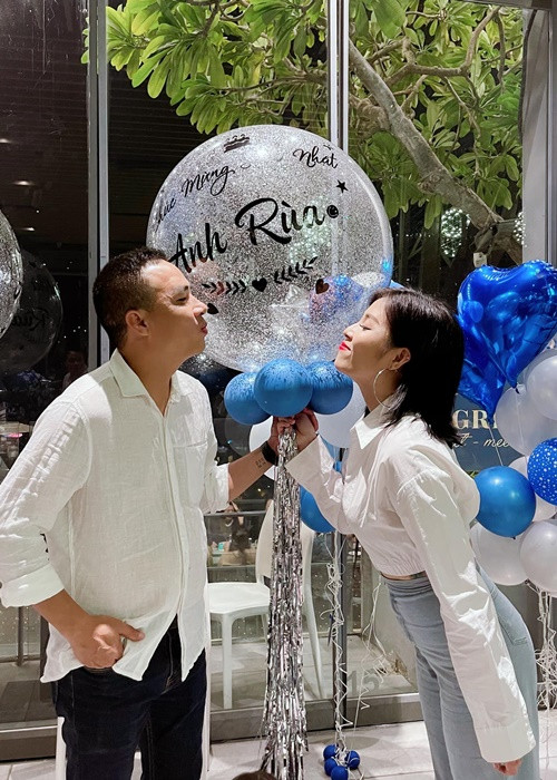 Hôn nhân của cặp đôi chứa đựng sự lãng mạn, ngọt ngào sau những sóng gió.