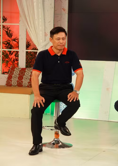 Ông trải qua thời gian lâm bệnh trước khi qua đời. Ảnh: VTV