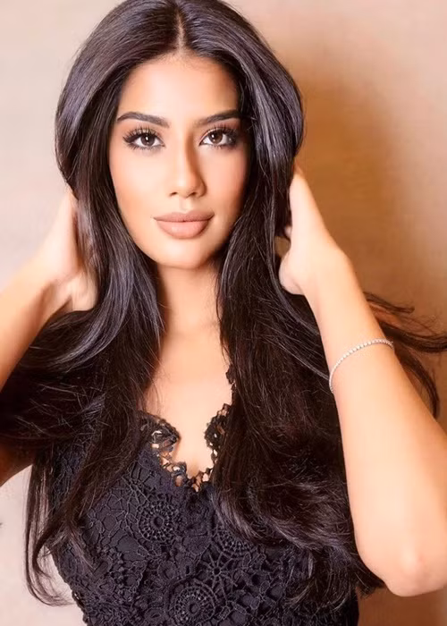 Với vẻ đẹp hiện đại, gợi cảm, Ritika phù hợp tiêu chí cuộc thi Hoa hậu Siêu quốc gia 2022. Ảnh: Tiền Phong