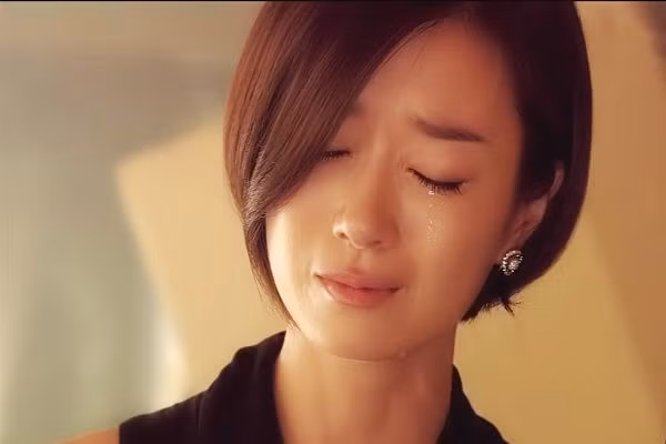 Thieu thon tinh cam khi chong vang nha, vo lo lam mot viec va cai ket day lo so