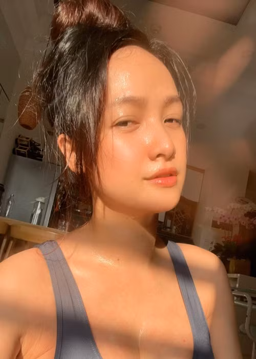 Lê Bê La đang tích cực tập luyện để lấy lại vóc dáng sau khi sinh con.