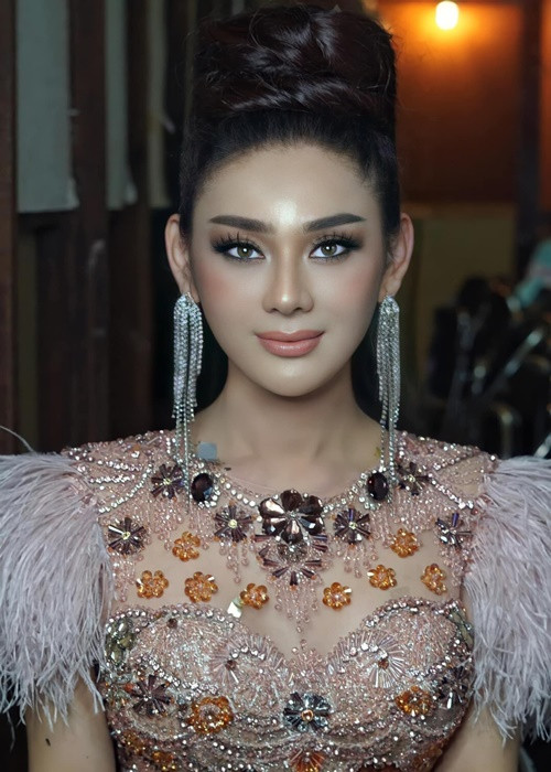 Trong buổi gặp gỡ báo chí, truyền thông tối ngày 7/2, Lâm Khánh Chi chia sẻ thêm, Song Duy chỉ là một người em trai rất thân thiết của cô.