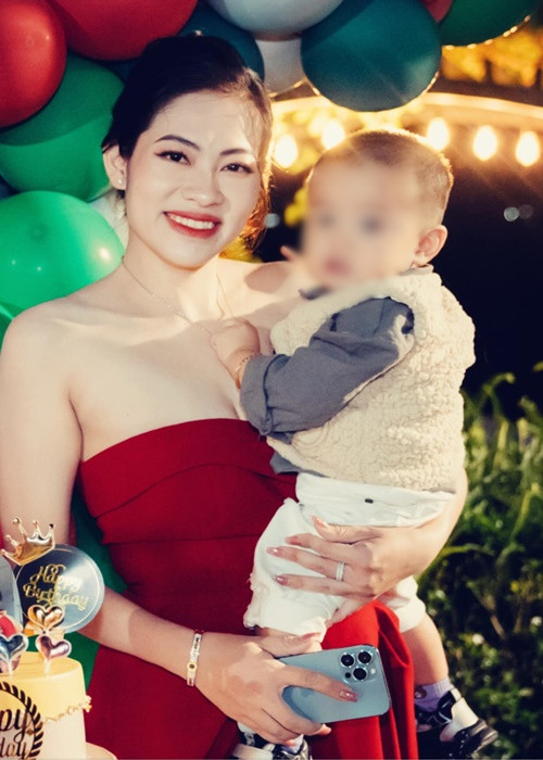 Năm 2021, chị gái của Đặng Thu Thảo khoe sở hữu khối tài sản 60 tỷ. Ảnh: FBNV