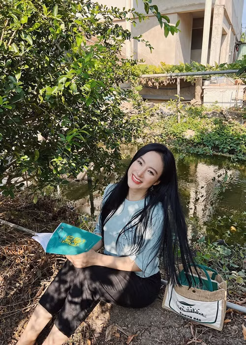 Nữ diễn viên được khen ngợi đẹp hơn khi ăn chay trong 5 năm qua. Ảnh: FBNV